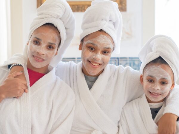 Domowe maseczki do twarzy – jakie warto zrobić samemu?